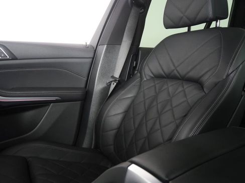 Used 2024 BMW X5 xDrive40i w/ Premium Package image 26