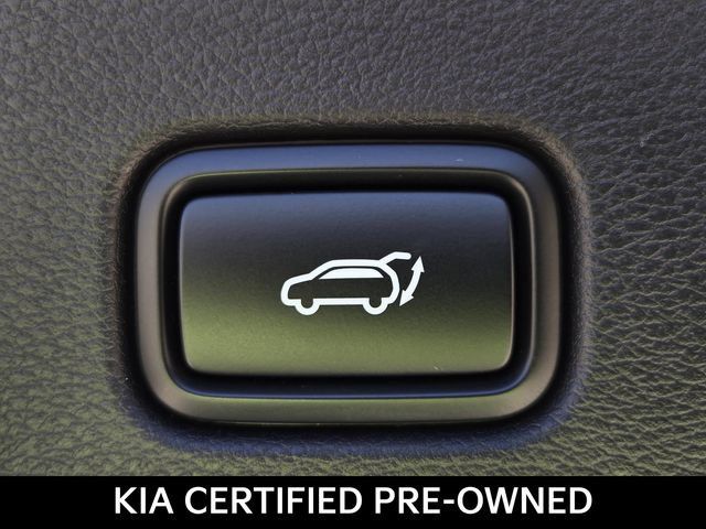 Certified 2026 Kia Sportage EX w/ EX Panorama Roof Package FWD image 11
