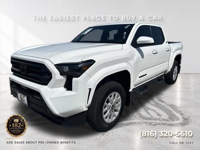 Used 2026 Toyota Tacoma SR5 AWD/4WD image 1