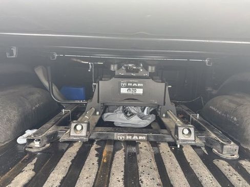 Used 2019 RAM 2500 Limited image 7