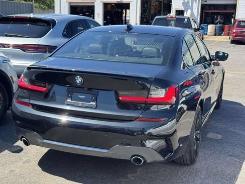Used 2022 BMW 330i xDrive Sedan w/ M Sport Package AWD/4WD image 9