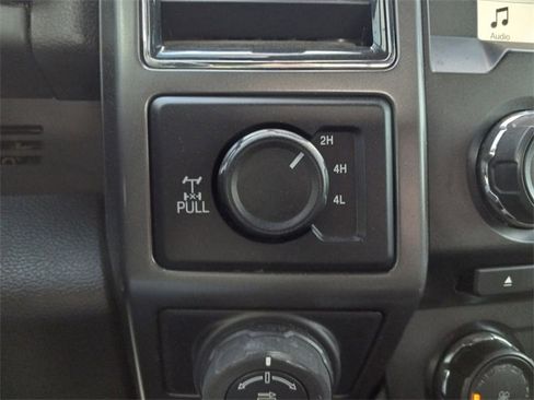 Used 2018 Ford F150 XLT w/ Equipment Group 302A Luxury image 22