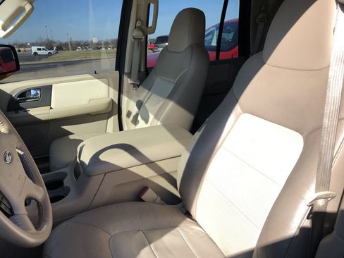 Used 2005 Ford Expedition King Ranch image 14