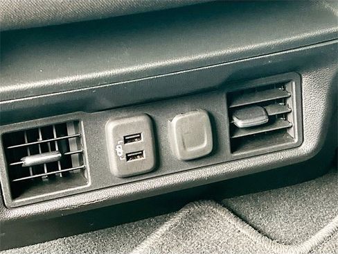 Used 2023 GMC Sierra 2500 SLE w/ SLE Value Package; image 33