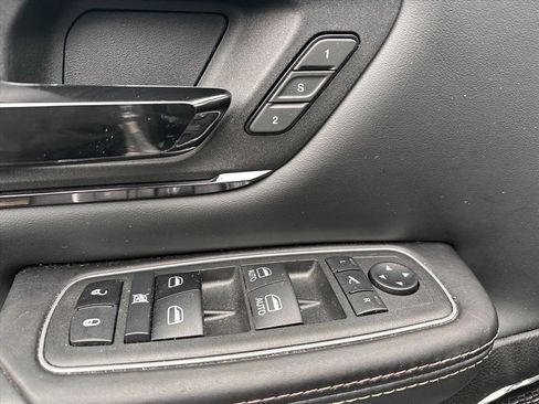 Used 2022 RAM 1500 Limited image 17