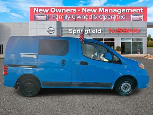 Used 2021 Nissan NV200 SV w/ Back Door Glass Package image 4