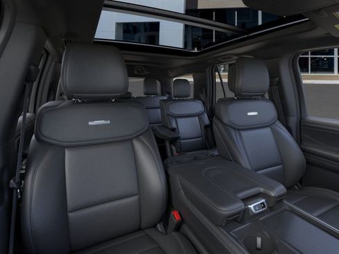 New 2026 Ford Expedition Platinum w/ Stealth Appearance Package AWD/4WD image 11