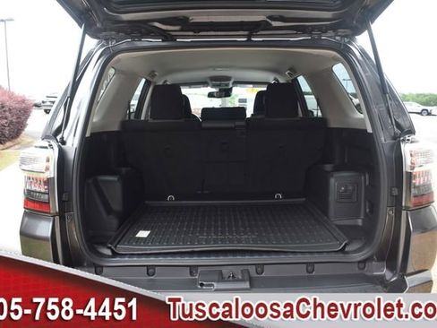 Used 2022 Toyota 4Runner SR5 RWD image 9
