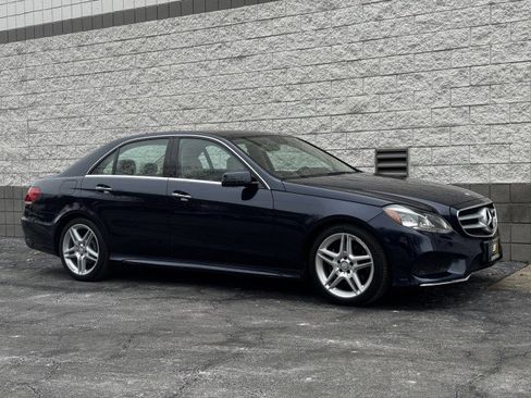 Used 2014 Mercedes-Benz E 350 4MATIC Sedan w/ Premium 1 Package image 4