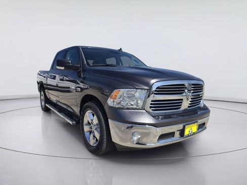 Used 2017 RAM 1500 Lone Star RWD image 7