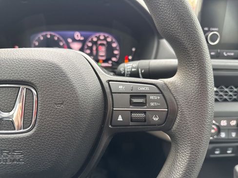 Certified 2023 Honda Accord EX image 27