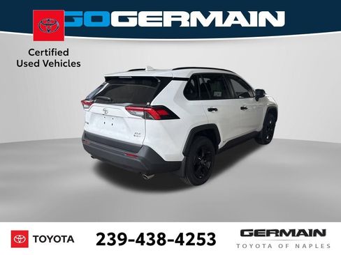 Used 2025 Toyota RAV4 XLE image 8