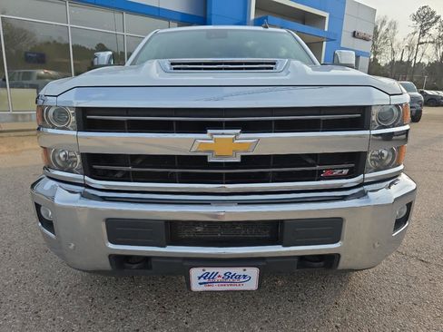 Used 2018 Chevrolet Silverado 2500 LTZ w/ Duramax Plus Package image 9