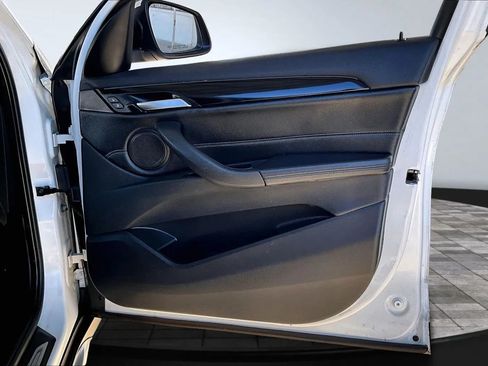 Used 2018 BMW X1 xDrive28i image 25