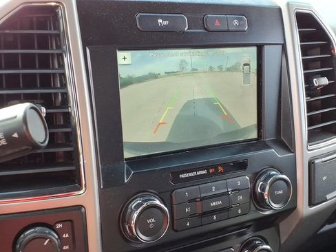 Used 2018 Ford F150 Lariat w/ Equipment Group 501A Mid AWD/4WD image 13