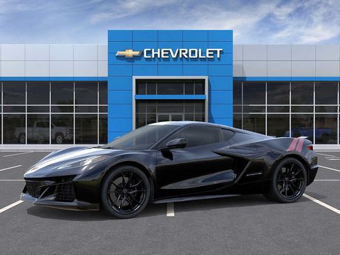 New 2027 Chevrolet Corvette Grand Sport w/ Z52 Sport Performance Package RWD image 2