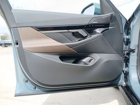 New 2026 BMW 530i 530i w/ M Sport Package image 20