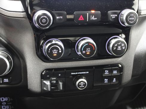 Used 2025 RAM 1500 Tradesman w/ Off Road Group image 21