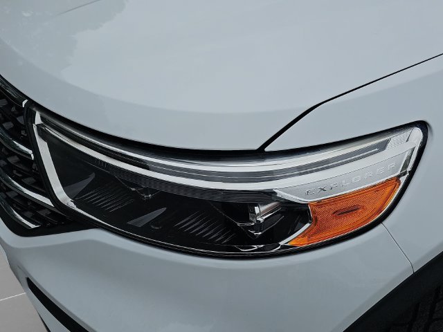 Used 2020 Ford Explorer XLT RWD image 34