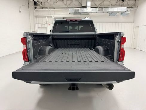 Certified 2024 Chevrolet Silverado 2500 High Country w/ High Country Premium Package AWD/4WD image 26