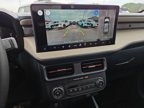 New 2026 Ford Maverick Lariat AWD/4WD image 24