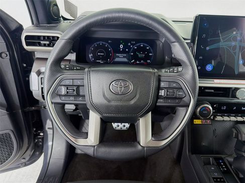 Used 2025 Toyota 4Runner TRD Sport Premium w/ Tow Technology Package AWD/4WD image 11