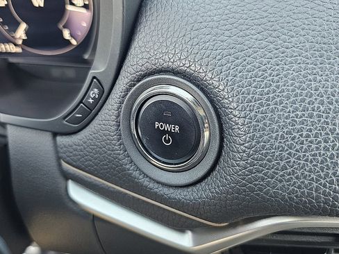 Certified 2025 MAZDA CX-70 Plug-In Hybrid w/ Premium Pkg AWD/4WD image 36