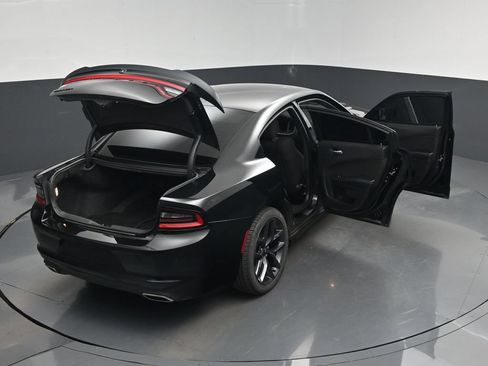 Used 2021 Dodge Charger SXT w/ Blacktop Package RWD image 29