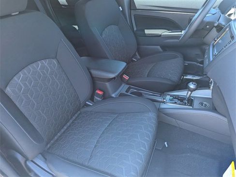 New 2025 Mitsubishi Outlander Sport ES image 6