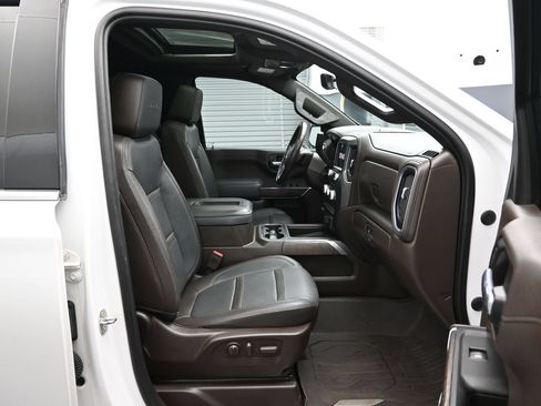 Used 2022 GMC Sierra 1500 Denali w/ Denali Premium Package AWD/4WD image 13