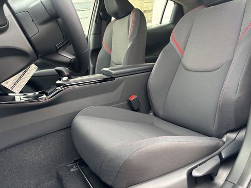 New 2026 Toyota Prius Plug-In Hybrid image 12