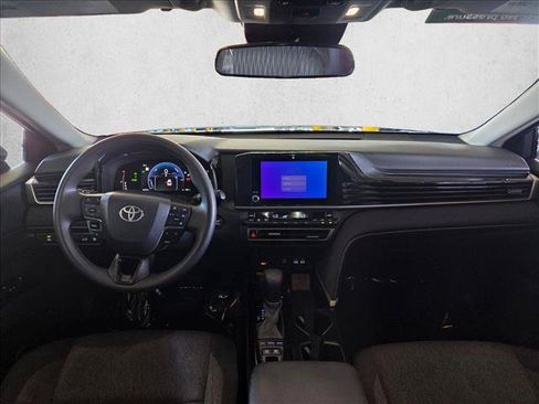 Used 2025 Toyota Camry LE FWD image 16