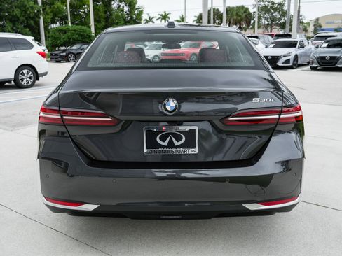 Used 2024 BMW 530i w/ M Sport Package image 26