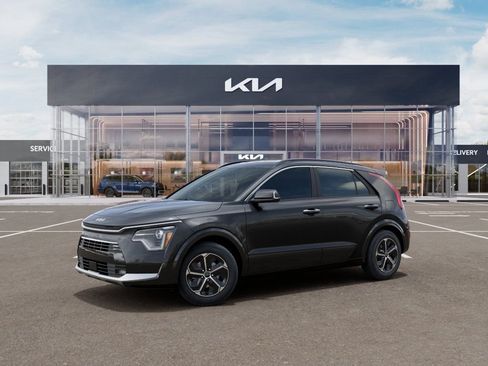 New 2026 Kia Niro FWD image 3