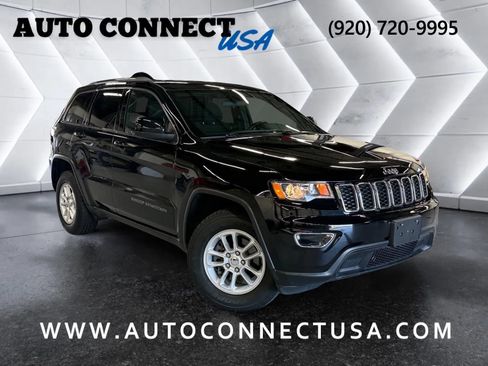 Used 2018 Jeep Grand Cherokee Laredo AWD/4WD image 2