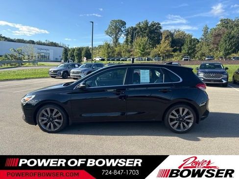 Used 2018 Hyundai Elantra GT Sport FWD image 5