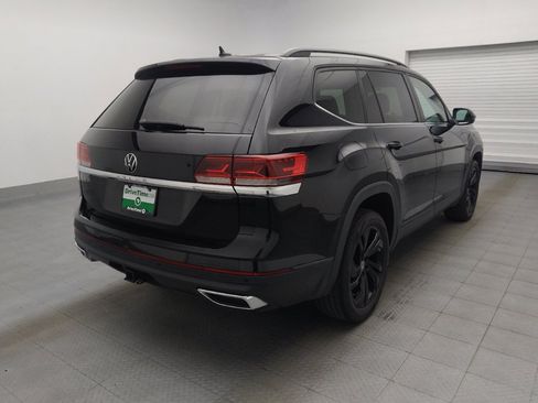 Used 2023 Volkswagen Atlas SE w/ Black Wheel Package FWD image 9