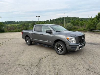 Used 2023 Nissan Titan SV w/ SV Convenience Package