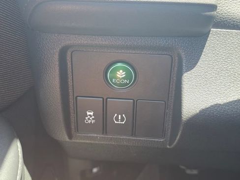 Used 2019 Honda HR-V Sport image 24
