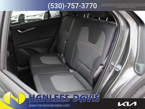 New 2026 Kia Niro LX image 13