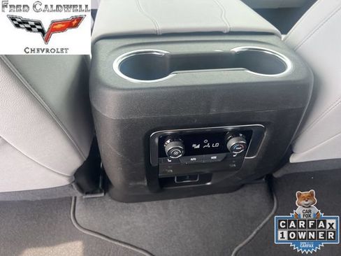 Used 2025 Chevrolet Tahoe Premier AWD/4WD image 26