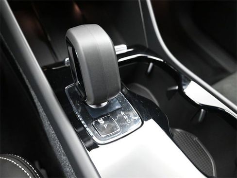New 2024 Volvo XC40 Recharge Plus w/ Protection Package Premier image 10