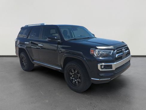 Used 2023 Toyota 4Runner Limited AWD/4WD image 7
