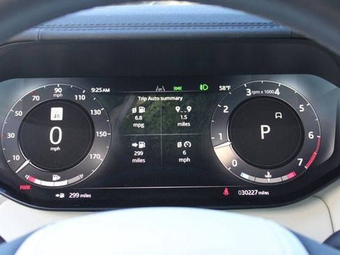 Certified 2024 Land Rover Range Rover Long Wheelbase SE image 18