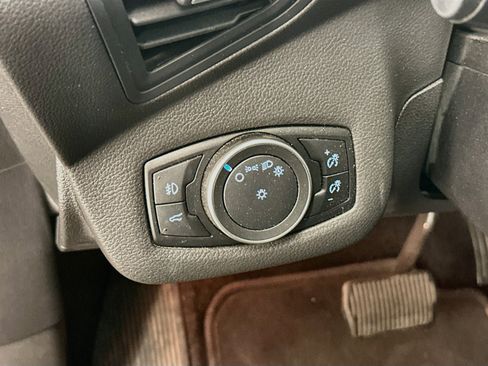 Used 2017 Ford Escape SE AWD/4WD image 17