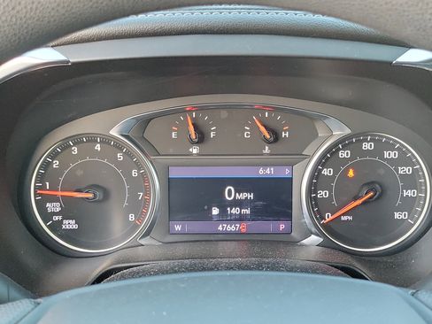 Used 2023 Chevrolet Blazer LT w/ Midnight/Sport Edition FWD image 12