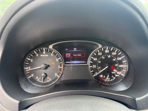 Used 2017 Nissan Altima 2.5 S FWD image 15