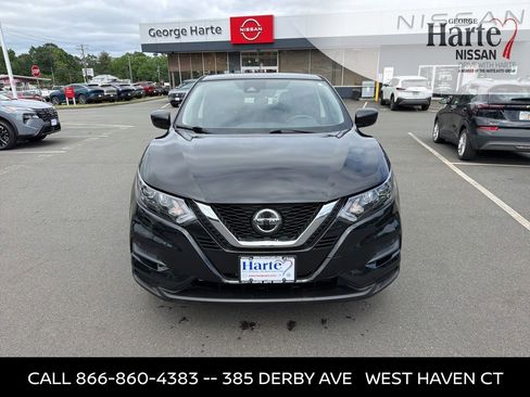 Used 2020 Nissan Rogue Sport S AWD/4WD image 2