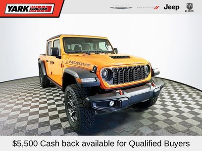 New 2025 Jeep Gladiator Mojave w/ Convenience Group