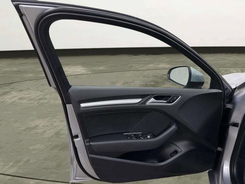 Used 2016 Audi A3 2.0T Premium image 9